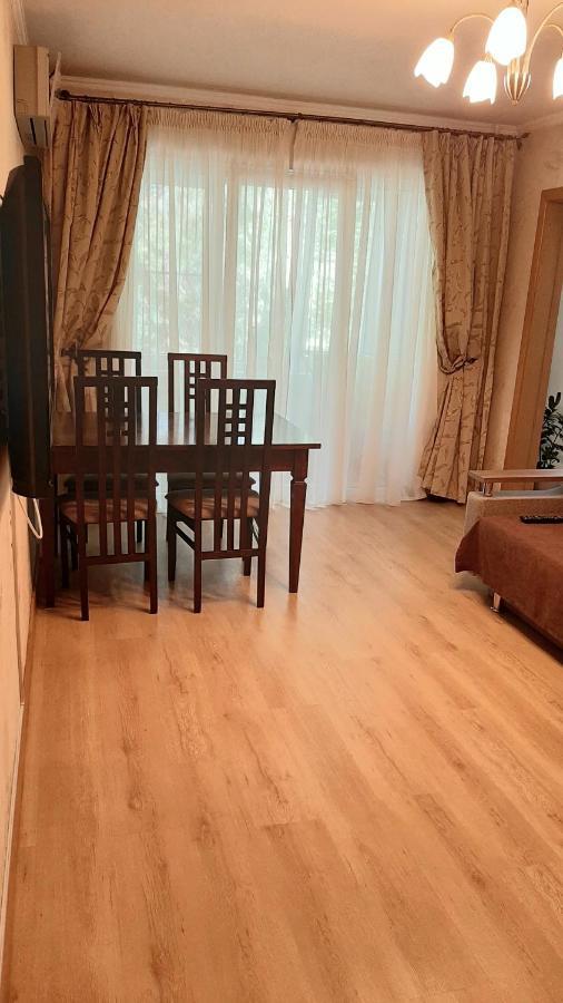 Апартаменты Koktem В Центре Алматы Almaty Esterno foto